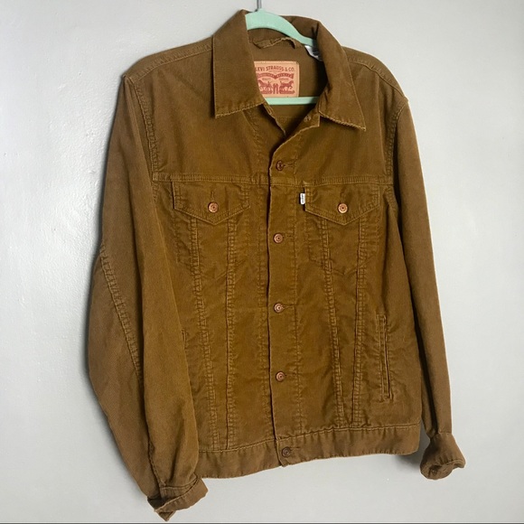 Levi's Jackets & Blazers - Levi’s Trucker jacket